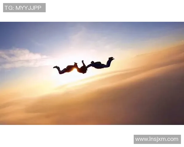 成都极限运动队逆袭之路:探索极限运动的热潮与挑战 成都极限运动队逆袭之路:探索极限运动的热潮与挑战