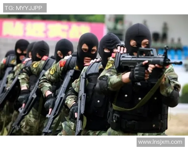 武汉滑板队的防反战术解析与实战应用探讨 武汉滑板队的防反战术解析与实战应用探讨